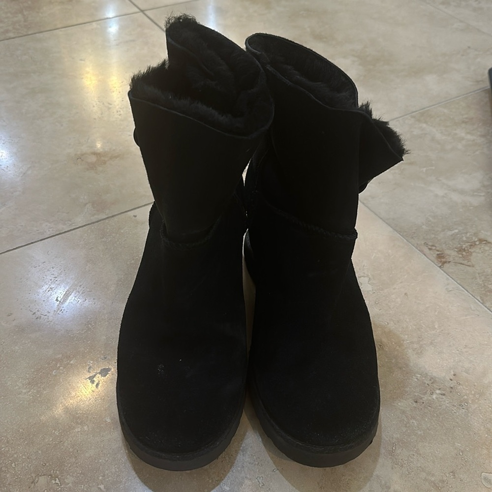 Ugg boots, black. Wedge.  Size 9. Flawless!!